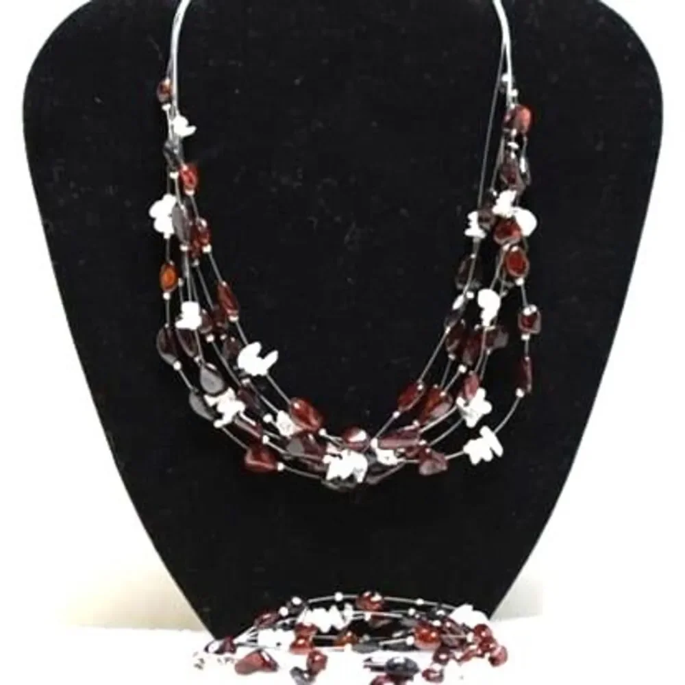 Nostalgic Boho Deep Red/White Beads Layered Wire Cottage Bracelet/Necklace Set